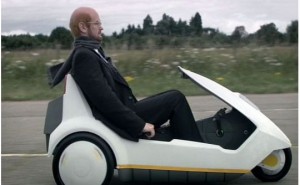 Clive Sinclair rides off into the sunset