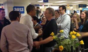 Barack Obama shakes hands with Mark Pelczarski, November 7, 2012